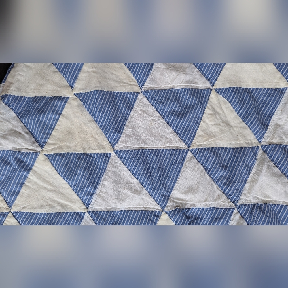 Vintage Antique Handmade Quilt - Picture 4 of 6
